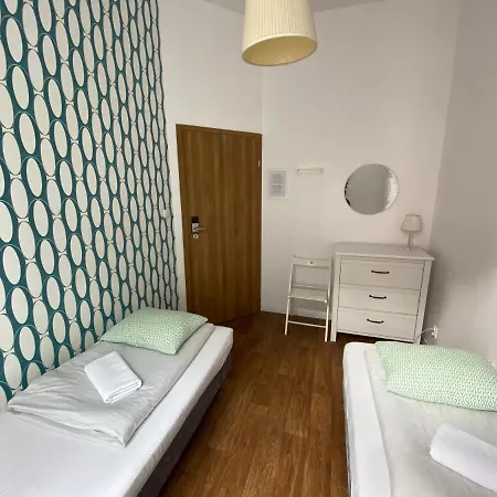 Hostel Grand Guesthouse Apartament